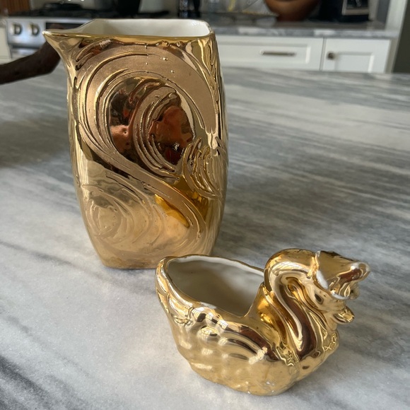 Vintage SWETYE  Salem  Golden gold, pitcher jug, and small swan with hat Chatzky - Picture 10 of 17